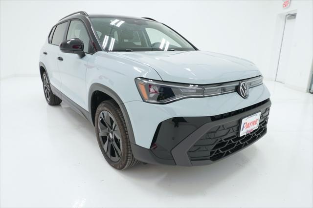 2026 Volkswagen Taos SE Black