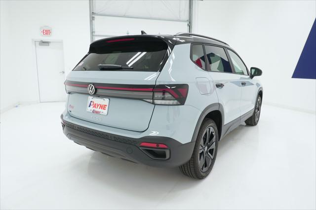 2026 Volkswagen Taos SE Black