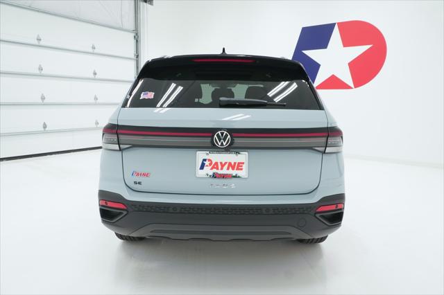 2026 Volkswagen Taos SE Black