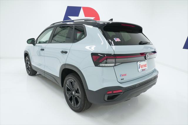 2026 Volkswagen Taos SE Black