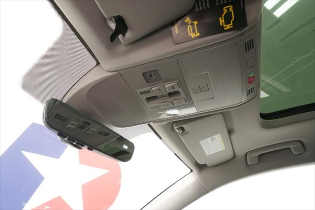 2026 Volkswagen Taos SE Black