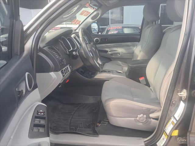 2015 Toyota Tacoma Base V6