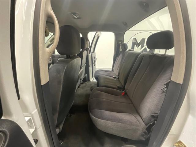 2004 Dodge Ram 2500 SLT/Laramie