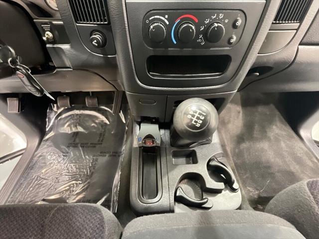 2004 Dodge Ram 2500 SLT/Laramie