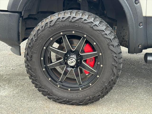 2019 Nissan Titan SV