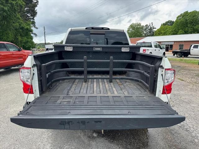2019 Nissan Titan SV