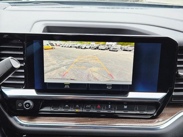 2024 Chevrolet Silverado 1500 4WD Crew Cab Short Bed LT with 2FL