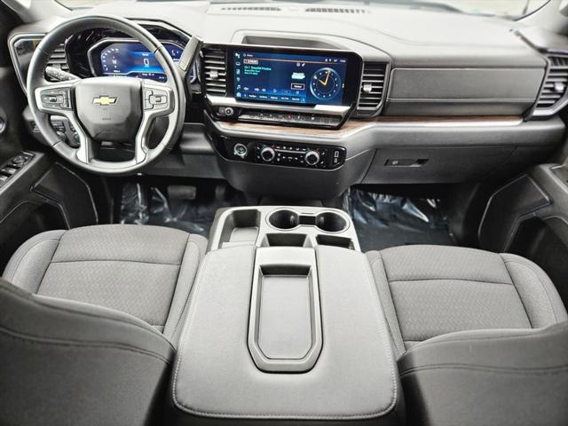 2024 Chevrolet Silverado 1500 4WD Crew Cab Short Bed LT with 2FL