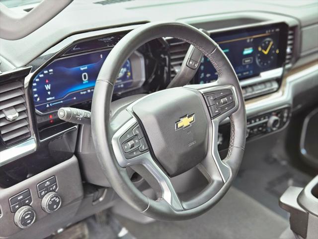 2024 Chevrolet Silverado 1500 4WD Crew Cab Short Bed LT with 2FL