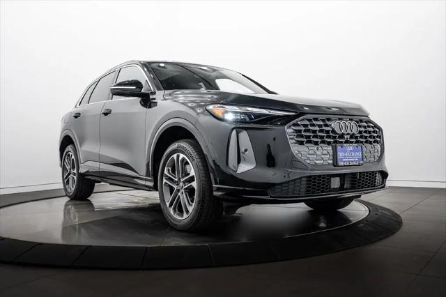 2025 Audi Q5 Premium TFSI quattro S tronic for sale in Highland Park, IL