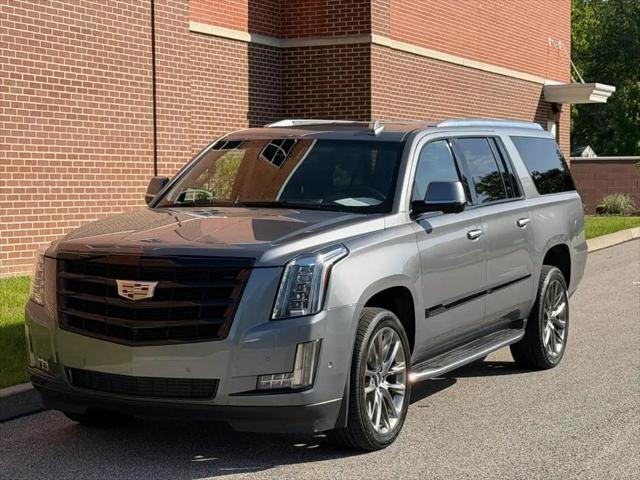 2020 Cadillac Escalade ESV 4WD Luxury for sale in Painesville, OH