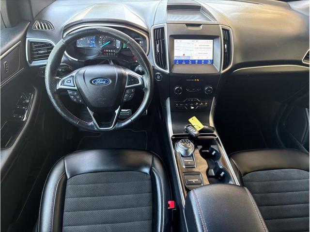 2020 Ford Edge ST Line