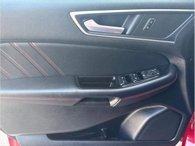 2020 Ford Edge ST Line