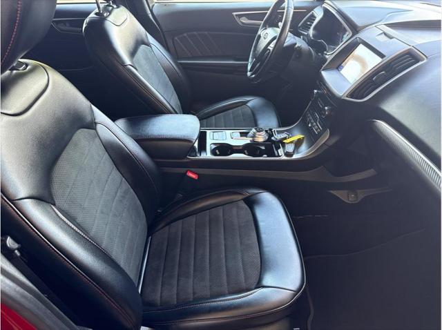 2020 Ford Edge ST Line