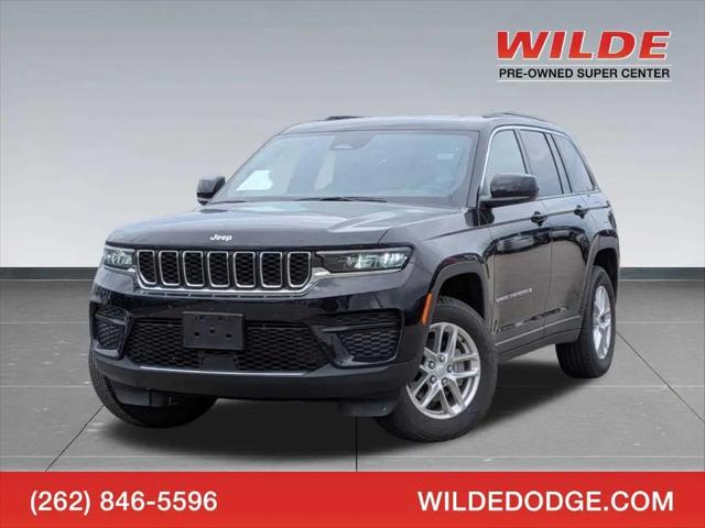 2025 Jeep Grand Cherokee Laredo X 4x4 for sale in Waukesha, WI