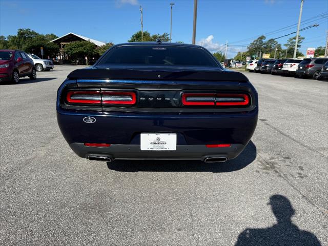 2015 Dodge Challenger SXT Plus