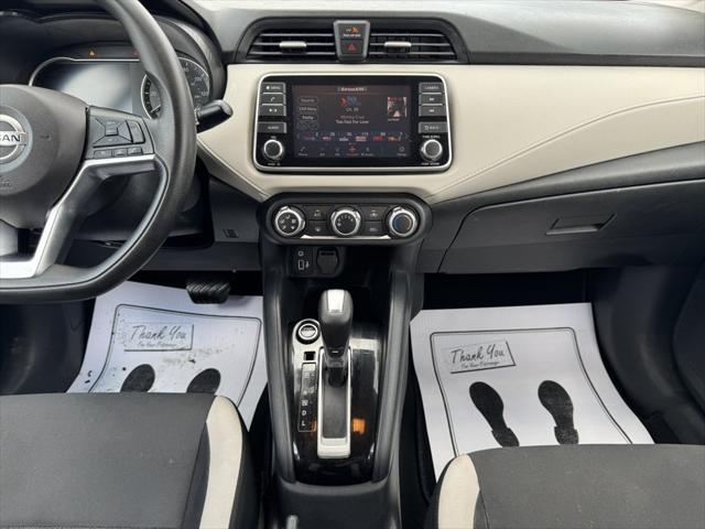 2021 Nissan Versa SV Xtronic CVT
