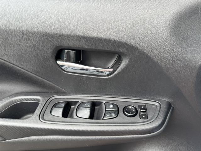 2021 Nissan Versa SV Xtronic CVT