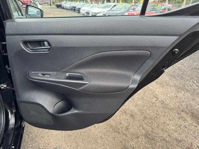 2021 Nissan Versa SV Xtronic CVT