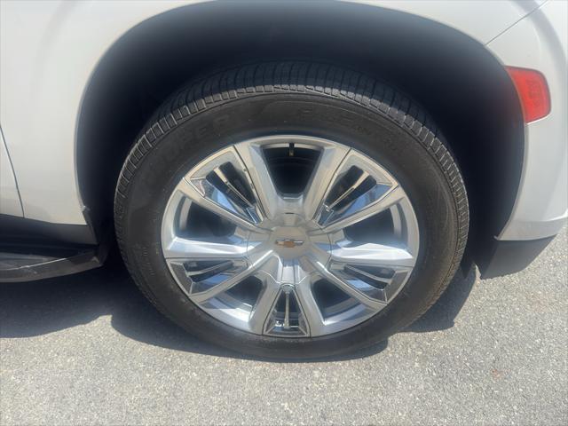 2023 Chevrolet Suburban 4WD High Country