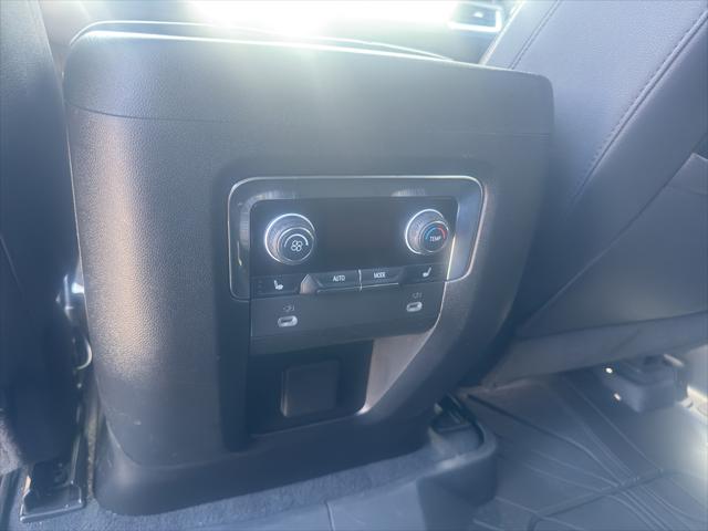 2023 Chevrolet Suburban 4WD High Country