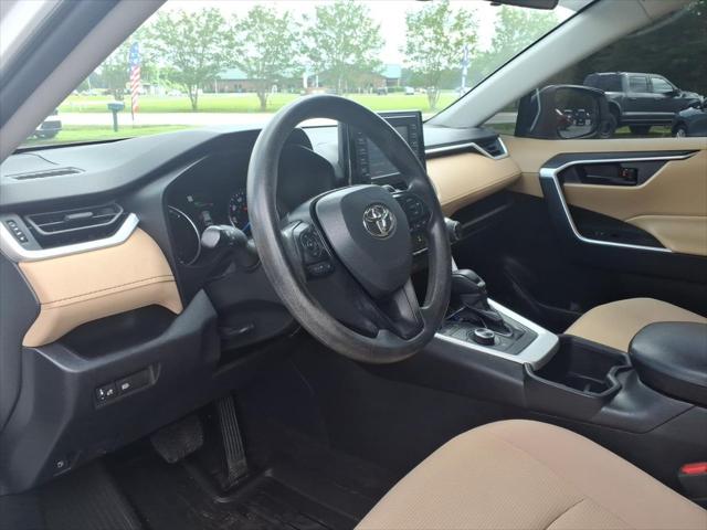 2022 Toyota RAV4 Hybrid LE