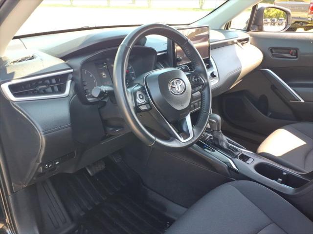 2025 Toyota Corolla Cross LE