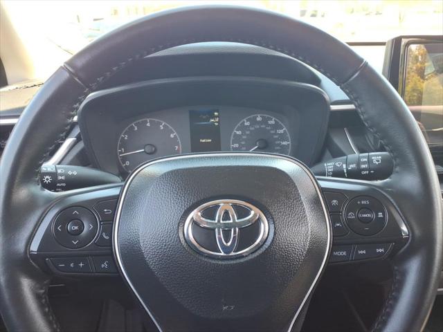 2025 Toyota Corolla Cross LE