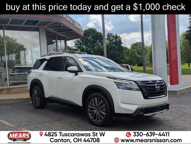 2023 Nissan Pathfinder SL 4WD for sale in Canton, OH