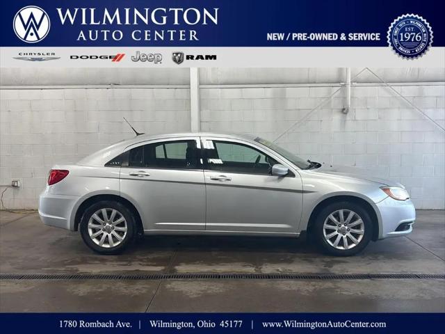 2011 Chrysler 200 Touring for sale near Wilmington, OH