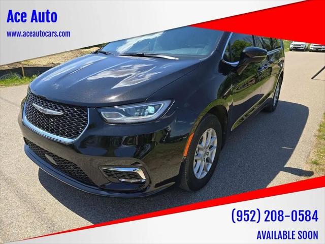 2024 Chrysler Pacifica Touring L for sale in Jordan, MN