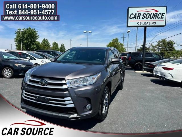 2017 Toyota Highlander XLE for sale near Grove City, OH