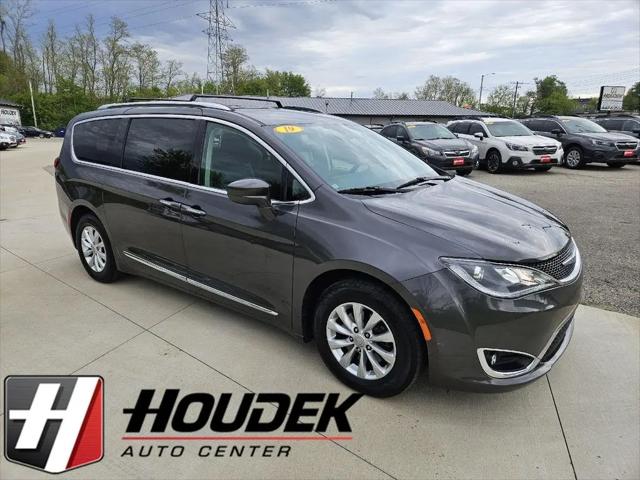 2019 Chrysler Pacifica Touring L for sale in Marion, IA