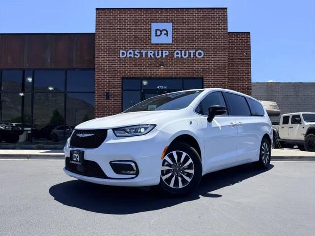 2024 Chrysler Pacifica Hybrid Select for sale in Lindon, UT