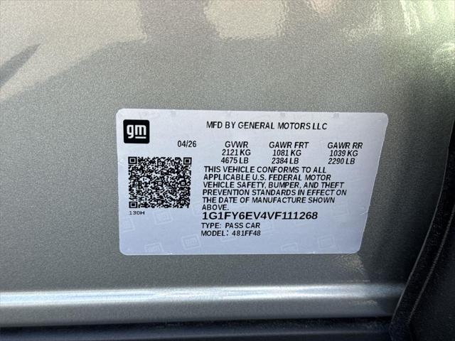 2027 Chevrolet Bolt LT FWD