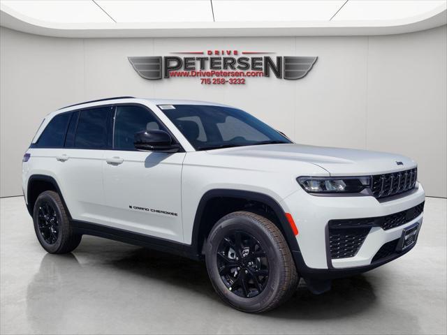 2026 Jeep Grand Cherokee Altitude 4x4 for sale in Waupaca, WI