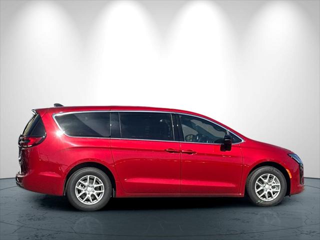 2027 Chrysler Pacifica PACIFICA SELECT