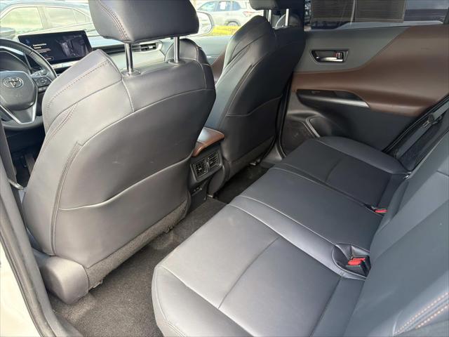 2023 Toyota Venza XLE