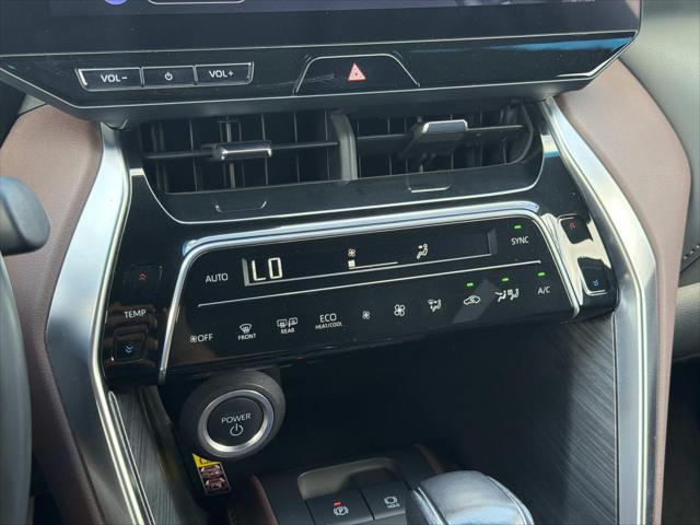 2023 Toyota Venza XLE