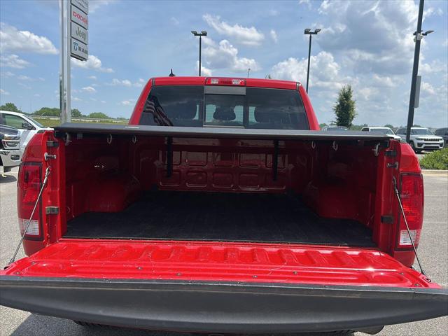 2017 Ram 1500 Big Horn Crew Cab 4x4 5'7" Box