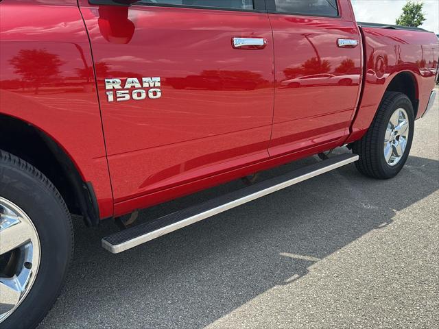 2017 Ram 1500 Big Horn Crew Cab 4x4 5'7" Box