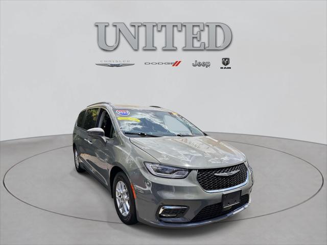 2022 Chrysler Pacifica Touring L FWD for sale in Brooklyn, NY
