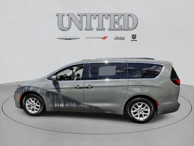 2022 Chrysler Pacifica Touring L FWD
