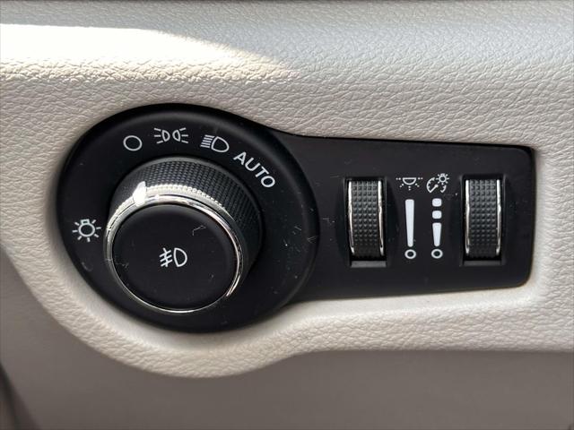 2022 Chrysler Pacifica Touring L FWD