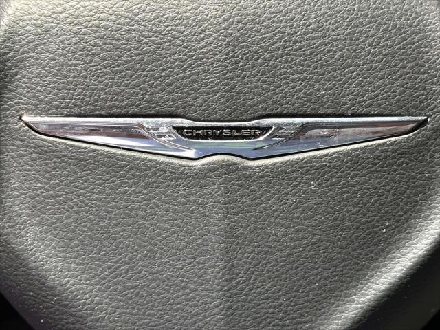 2022 Chrysler Pacifica Touring L FWD