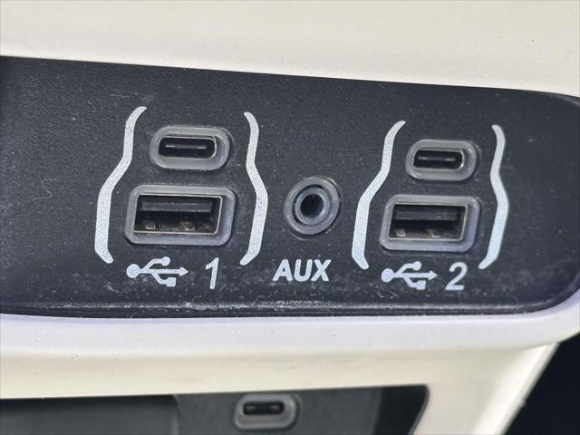 2022 Chrysler Pacifica Touring L FWD