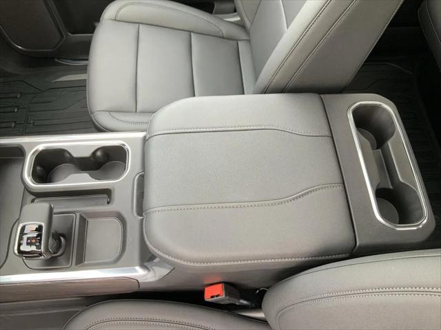 2026 GMC Sierra 1500 Crew Cab, Short Bed, SLT, 4WD