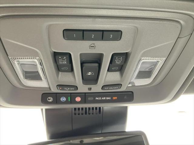2026 GMC Sierra 1500 Crew Cab, Short Bed, SLT, 4WD