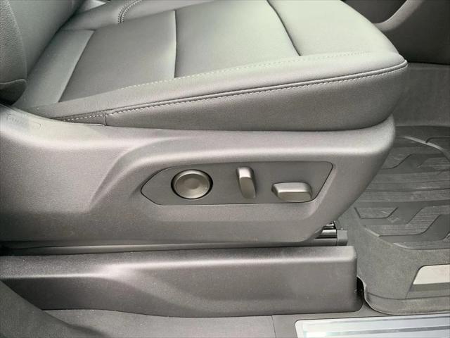 2026 GMC Sierra 1500 Crew Cab, Short Bed, SLT, 4WD