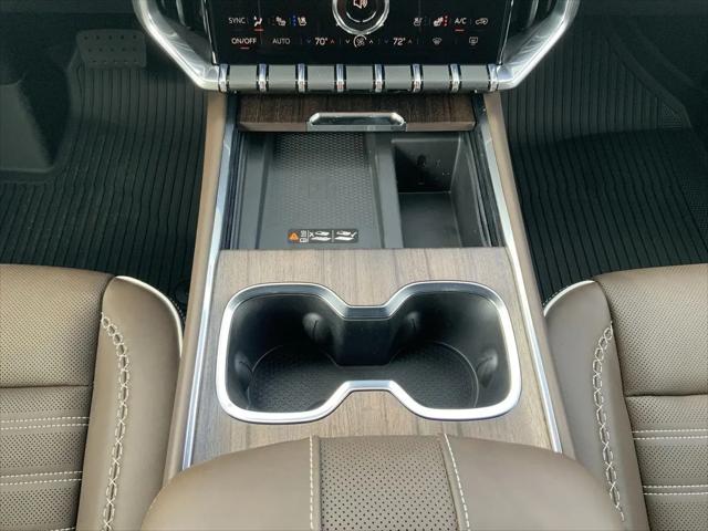 2026 GMC Acadia Denali Ultimate AWD